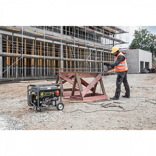 Бензиновый генератор Karcher PGG 3/1 Бензиновый генератор Karcher PGG 3/1